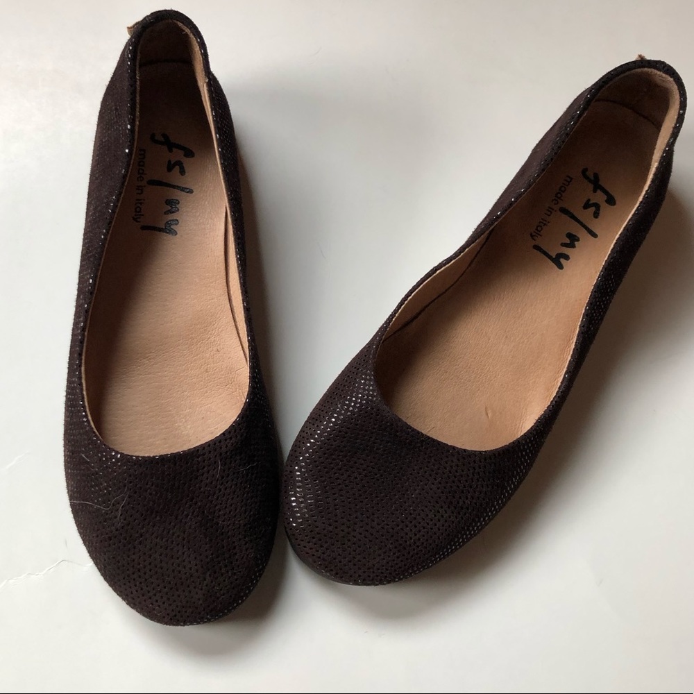 FS NY Brown Flats Size 6.5